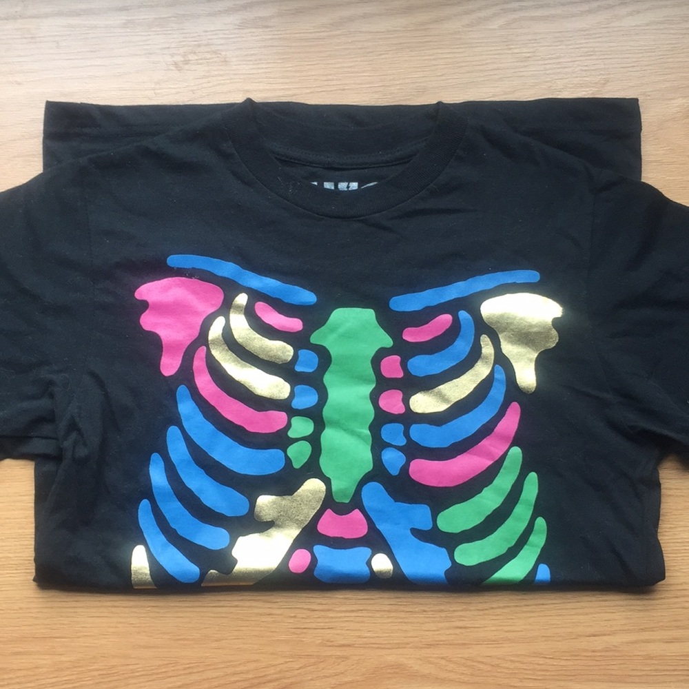 NWOT Skeleton T Shirt in Rainbow and Black